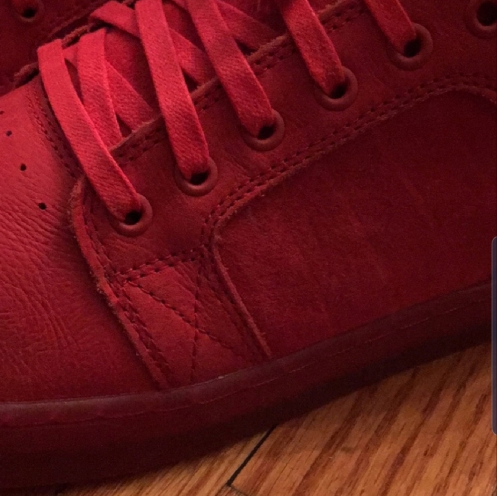 Shoe